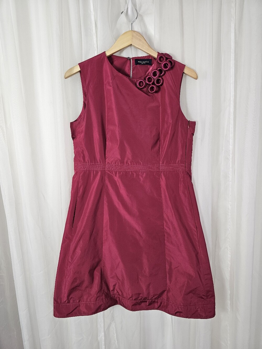 Piazzs Sempione Dark Pink Taffeta Shift Dress Rosette Accent Size IT 48 / Large